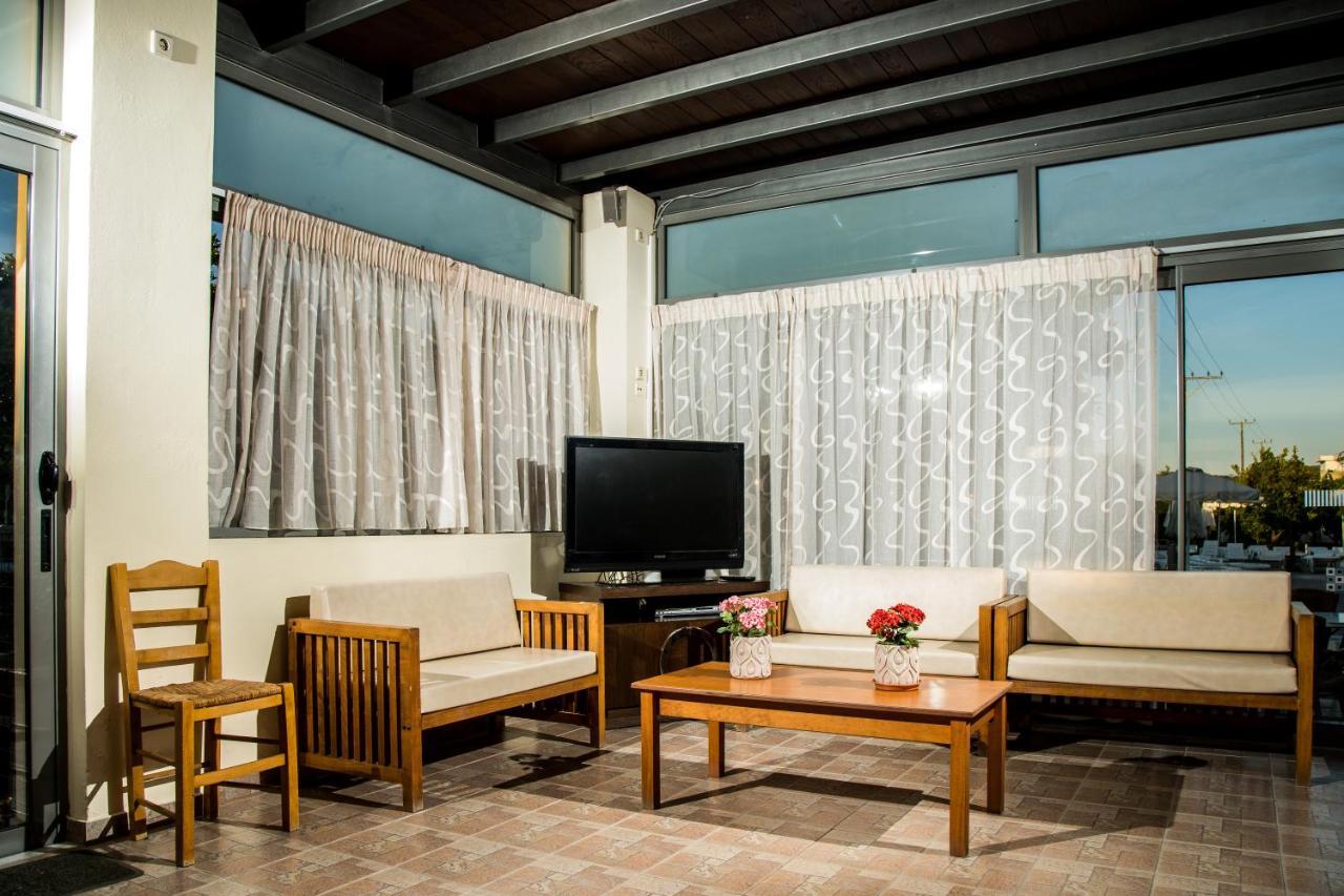 Ilyssion Holidays Hotel Ялиссос Экстерьер фото